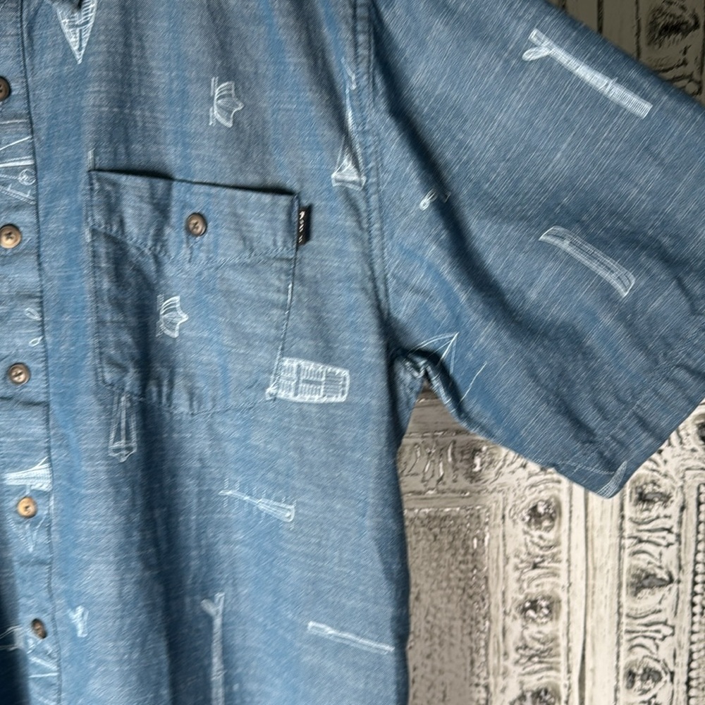 KAVU Men's Denim Blue Casual Button Down Shirt - Picture 4 of 8